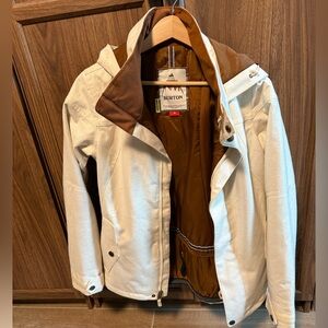 Burton women’s ski jacket size M